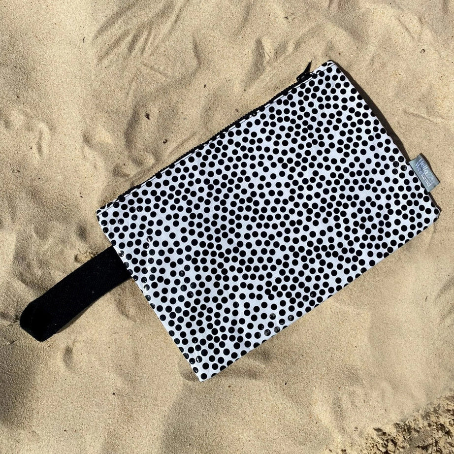 Good To Go Pouch { Speckle }